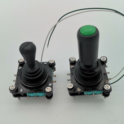 CV4-YQ-04R2G自复位360度四向十字开关主令摇杆开关SCV4-YQ-05R2G