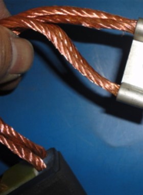 直流电机碳刷 SA35  20X32X37/40MM