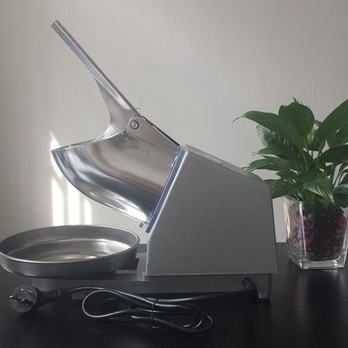 AK商用家用碎冰机 ice breaker  小型电动碎冰机 冰沙机刨冰机