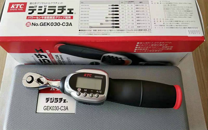 日本KTC京都机械工具GEK030-C3A数显扭力扳手2-30NM力矩汽车维修