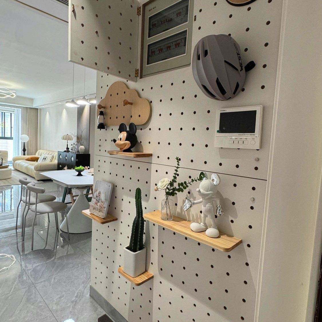 实木洞板入户关玄定制BJM电表箱遮挡收纳展墙面示架实木隔板置洞