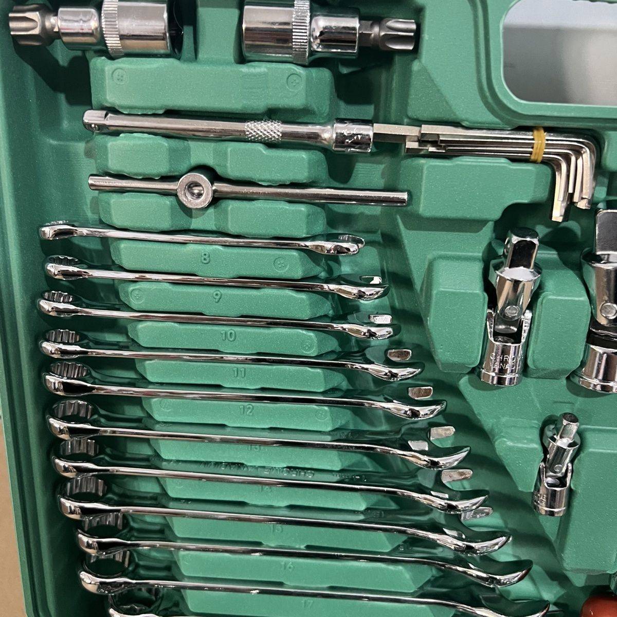 216件套修车工具套装汽修维修汽车套筒扳手组套棘轮快速扳手组合