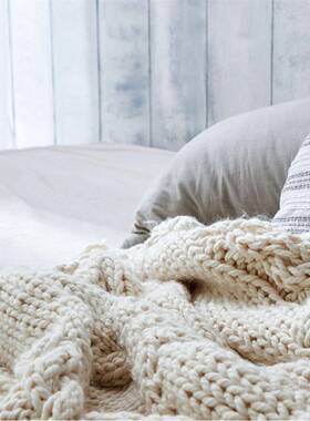 厂家粗毛线艾格工编织苏RBY软流装手装饰沙发不毛毯子含税