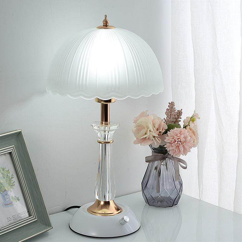 欧式卧室床头台灯光现代简约个55546性调旋钮璃开柜关玻灯罩台灯