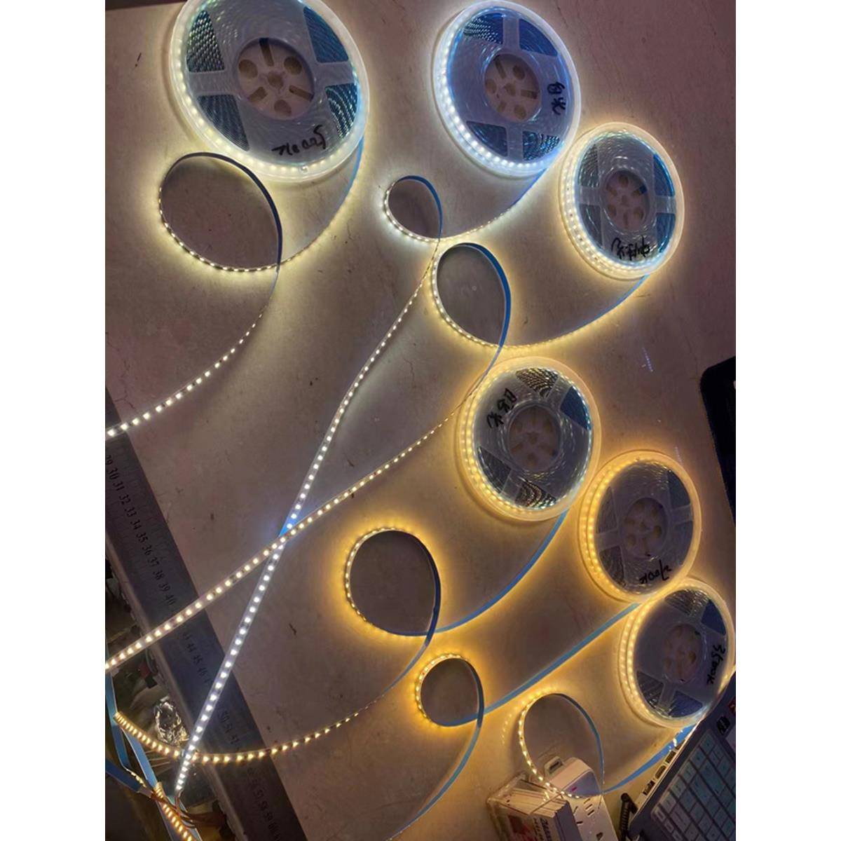 ed灯条带12V/24lV裸板低48038压贴柜片台灯箱自粘软灯装饰线形灯