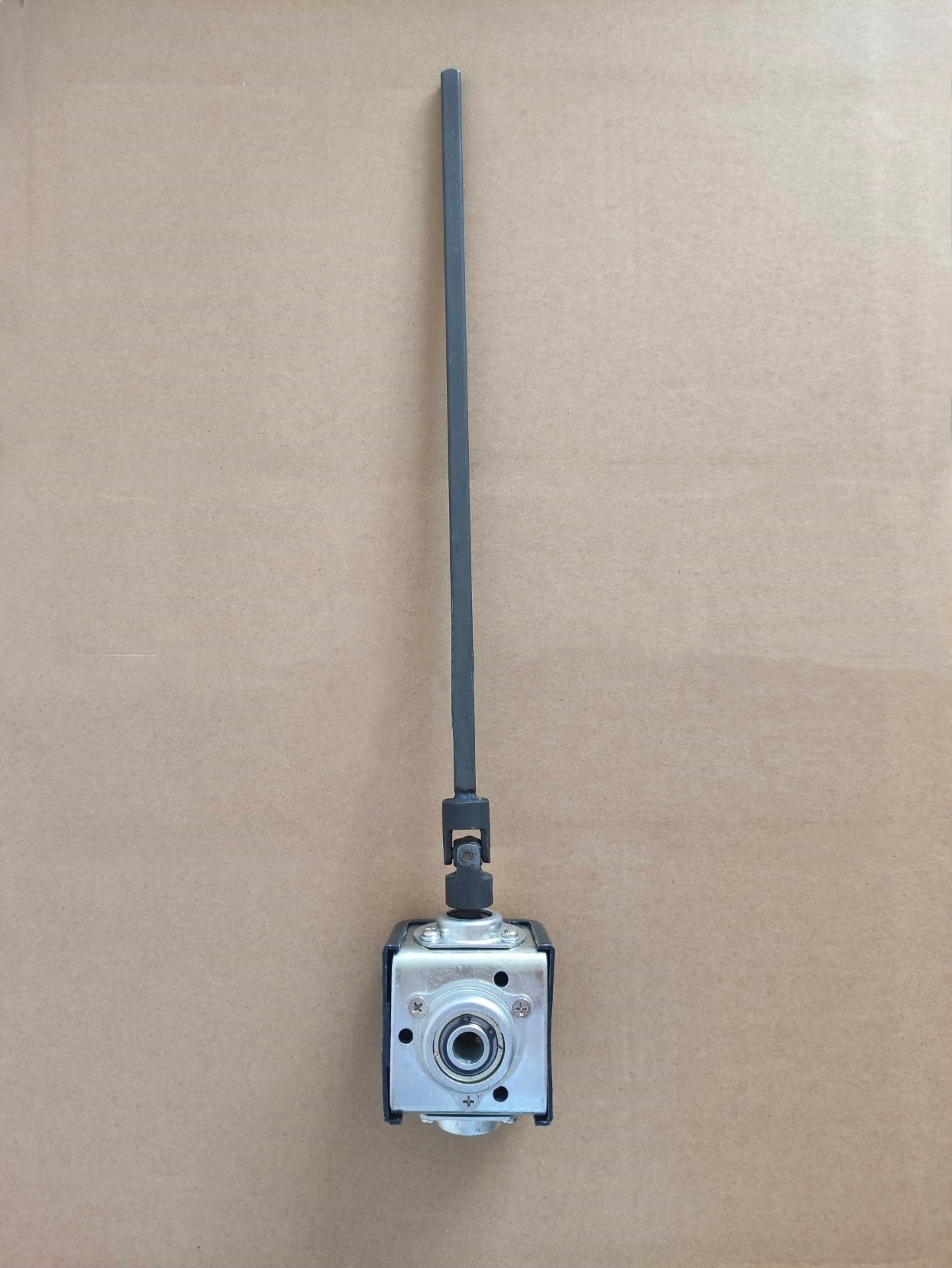 770/900封口机输送台连接轴