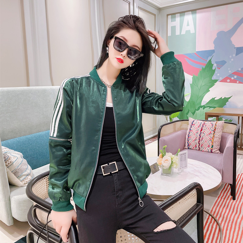 2021春秋新款棒球服女短款宽松韩版墨绿色夹克衫设计感拉链外套潮
