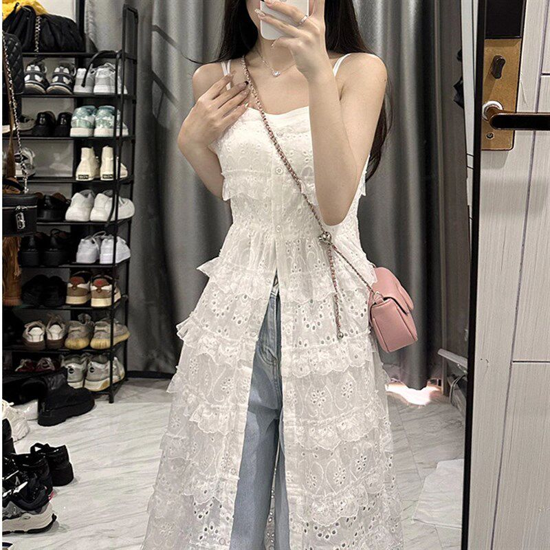 法式镂空蕾丝拼接两穿吊带连衣裙女夏季白色高级感中长款蛋糕裙子