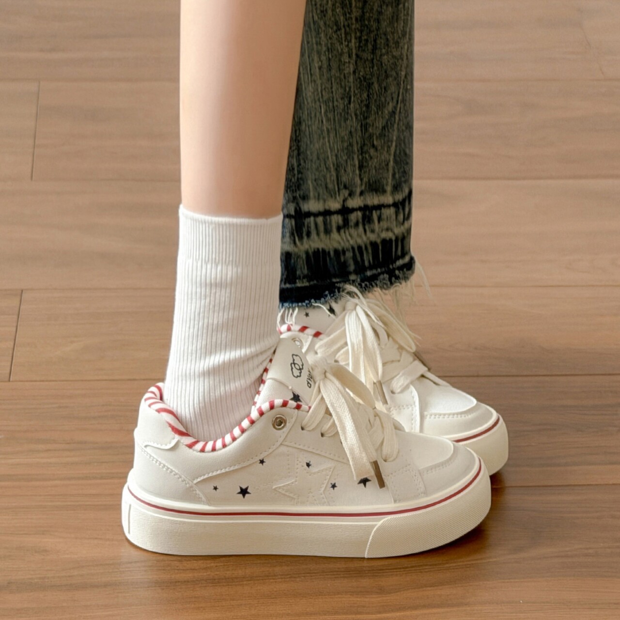 小众滑板鞋厚底夏季新款红蓝星星条纹校园风复古百搭女潮休闲鞋子