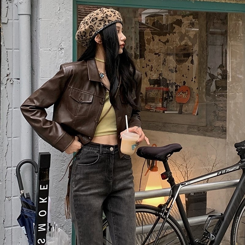 复古咖色皮衣外套女2023新款早秋小个子短款高腰修身pu皮夹克上衣