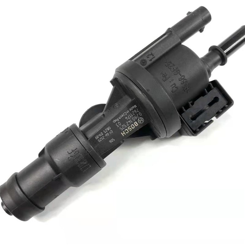 适用于宝马1系2系3系5系 X1 F56 mini 迷你 218i 碳罐电磁阀全新