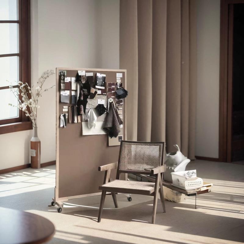 动万向支公告板留言板软木板照片墙背景板架YSN灵感轮创移艺板展