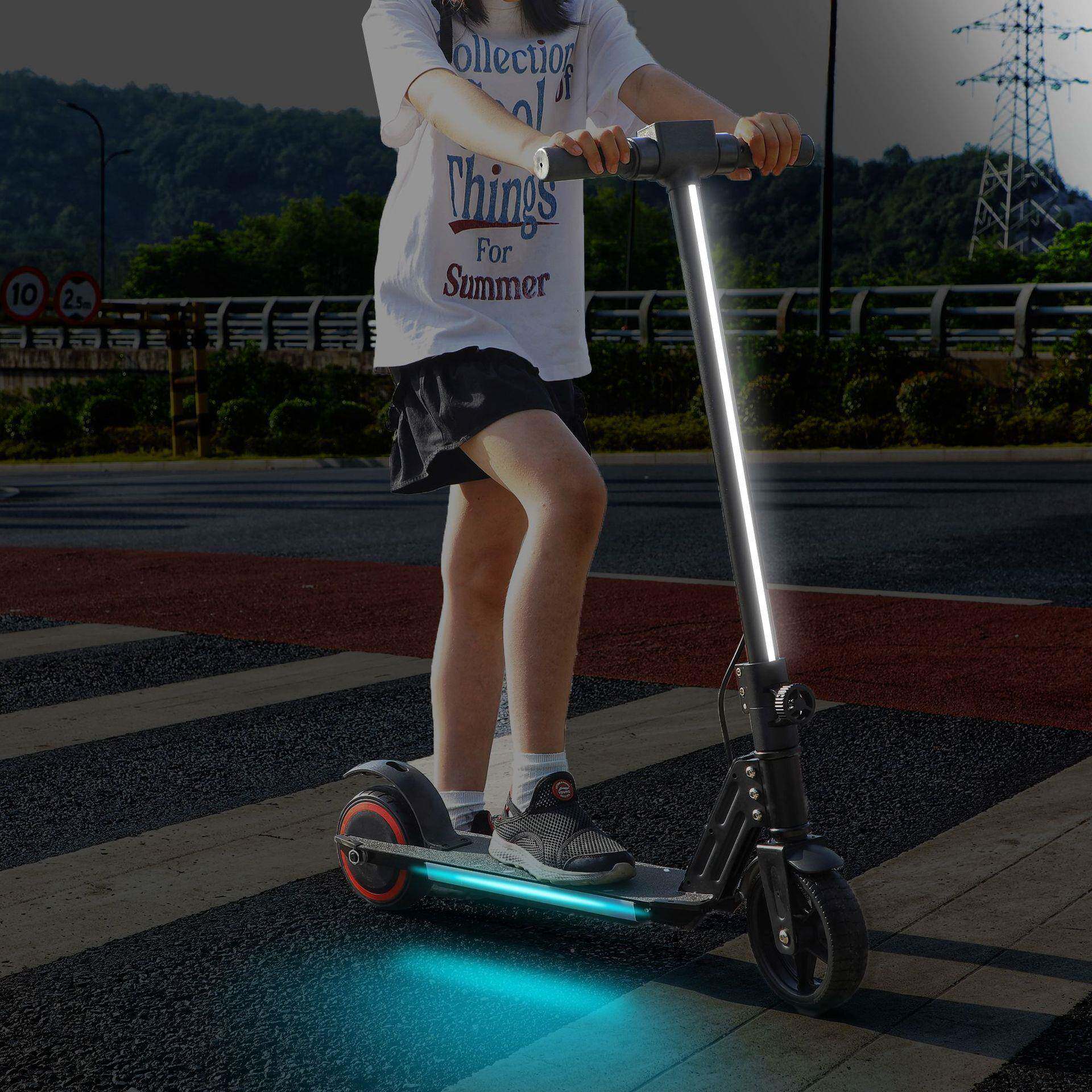 31儿STAL.5寸6板车灯光折叠宝宝轻便电动滑行车游玩出行童代步