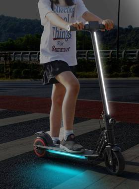 31儿STAL.5寸6板车灯光折叠宝宝轻便电动滑行车游玩出行童代步