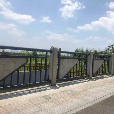 石英砂望柱仿石头花岗岩精铸石栏杆晶铸石桥梁防撞河道铸造石护栏