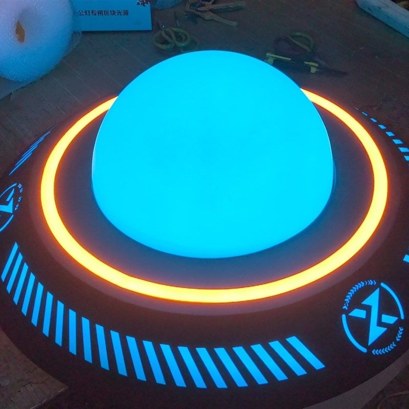 台球电玩城模块灯电竞酒店网咖氛围吊灯游乐场VR科技馆异形造型灯