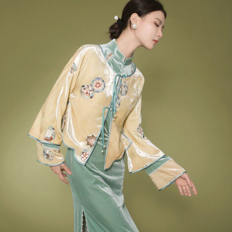 壹贰定制早春旗袍专用外搭丝绒上衣国风新中式披肩外套 冰翡