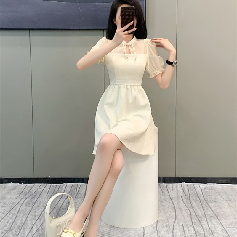 新中式连衣裙女2024夏季新款优雅小众设计感改良旗袍收腰显瘦短裙