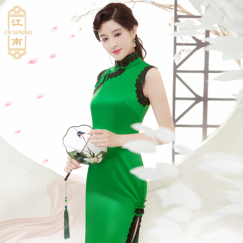 江南春天高端旗袍高贵时尚2021年春款新款蕾丝长款气质走秀连衣裙