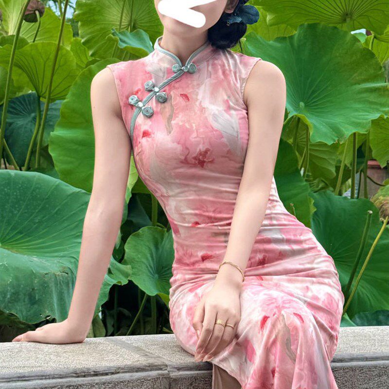 大码MM新中式国风碎花旗袍连衣裙新款高级感温柔减龄气质无袖长裙