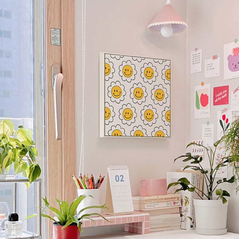 系笑脸装饰画客厅电视柜摆画卧室床头挂画iZs可爱壁画