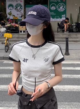 条纹正肩短袖T恤女夏季美式街头甜辣运动休闲修身短款露脐上衣潮
