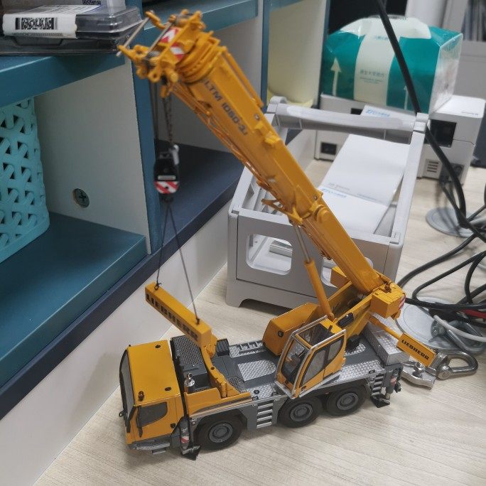 利勃海尔LTM1050起重机吊车模型仅适合爱好者收藏不适合儿童玩耍,农机/农具/农膜,灌溉工具,淘宝优惠券,粉丝福利购,淘宝优惠卷