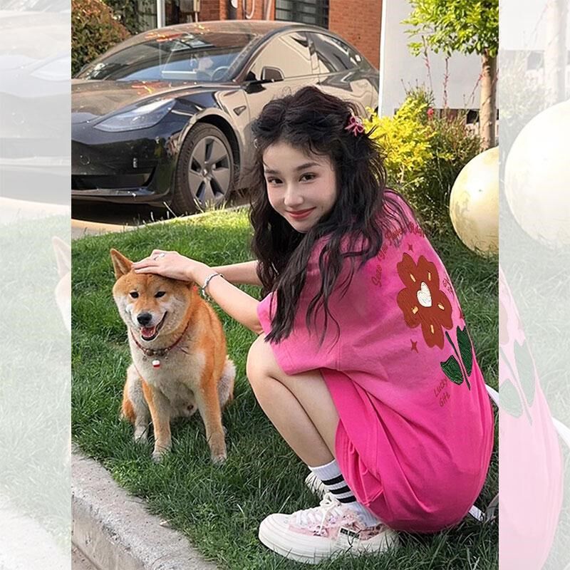 女大童玫红色显白纯棉短袖t恤少女夏季初中高中学生宽松半袖上衣 - 实物图