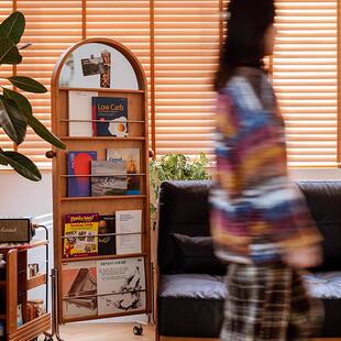 复古落地全身镜家用创意杂志书报置物架中古可移动实木试穿衣玄关