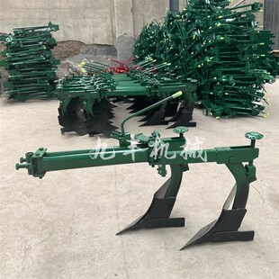 手扶拖拉机双铧犁k铧式犁耕地翻土开沟犁双犁头12马力耕种机械