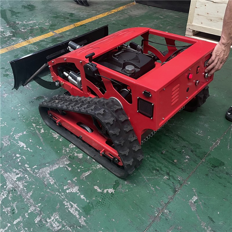 园林市政工程小型割草机 7.5/16马力油田割草机 工程直售遥控割草