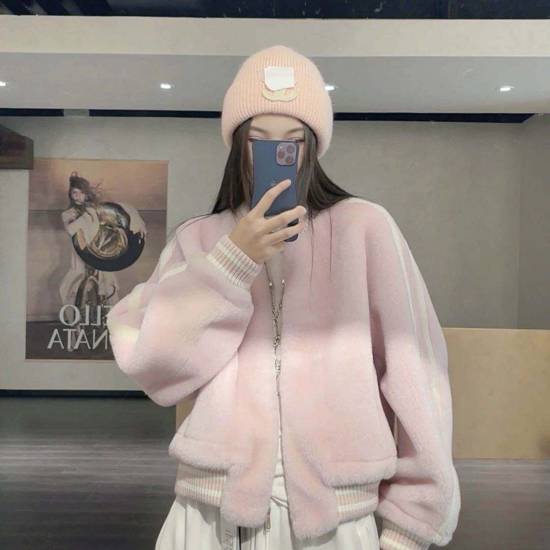 粉色棒球服外套女冬季新款复古加绒加厚宽松保暖多巴胺毛绒绒上衣