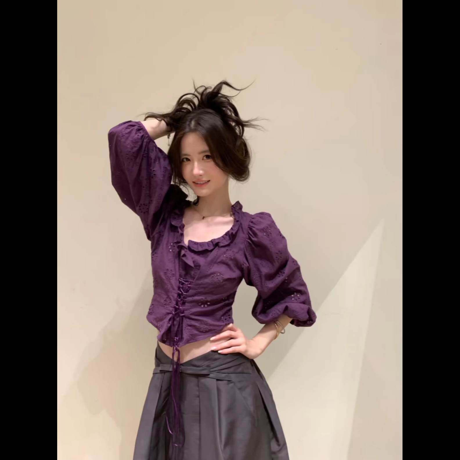 韩系辣妹风女秋季修身显瘦设计感系带短袖镂空衬衫上衣