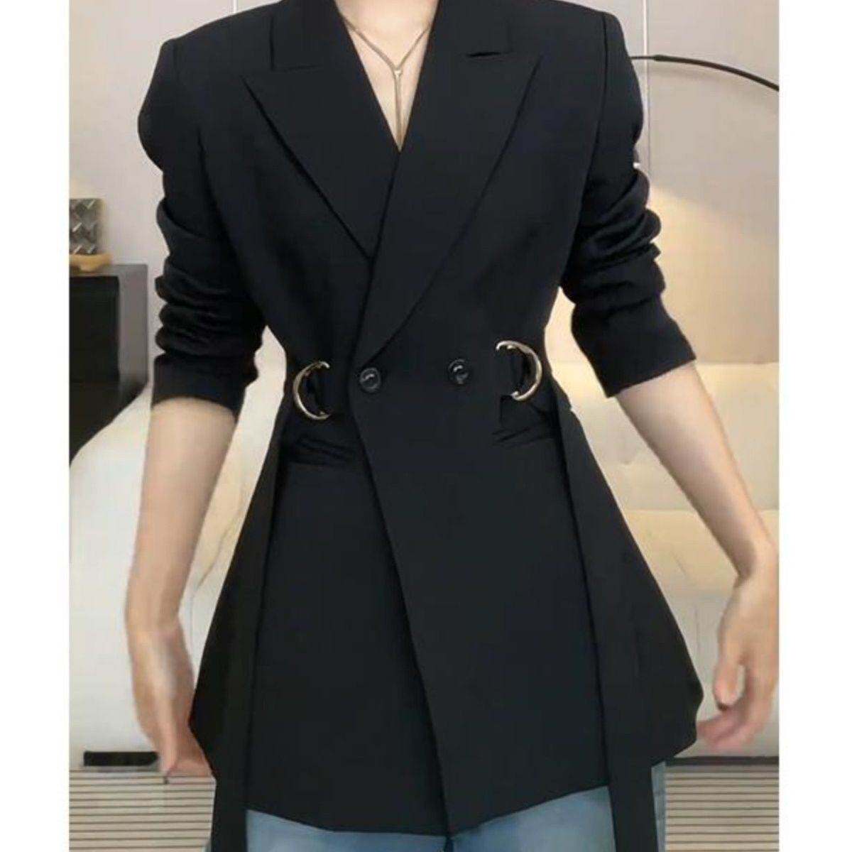 高级感小个子韩系休闲西装外套女2026春季新款系带西服设计感外套