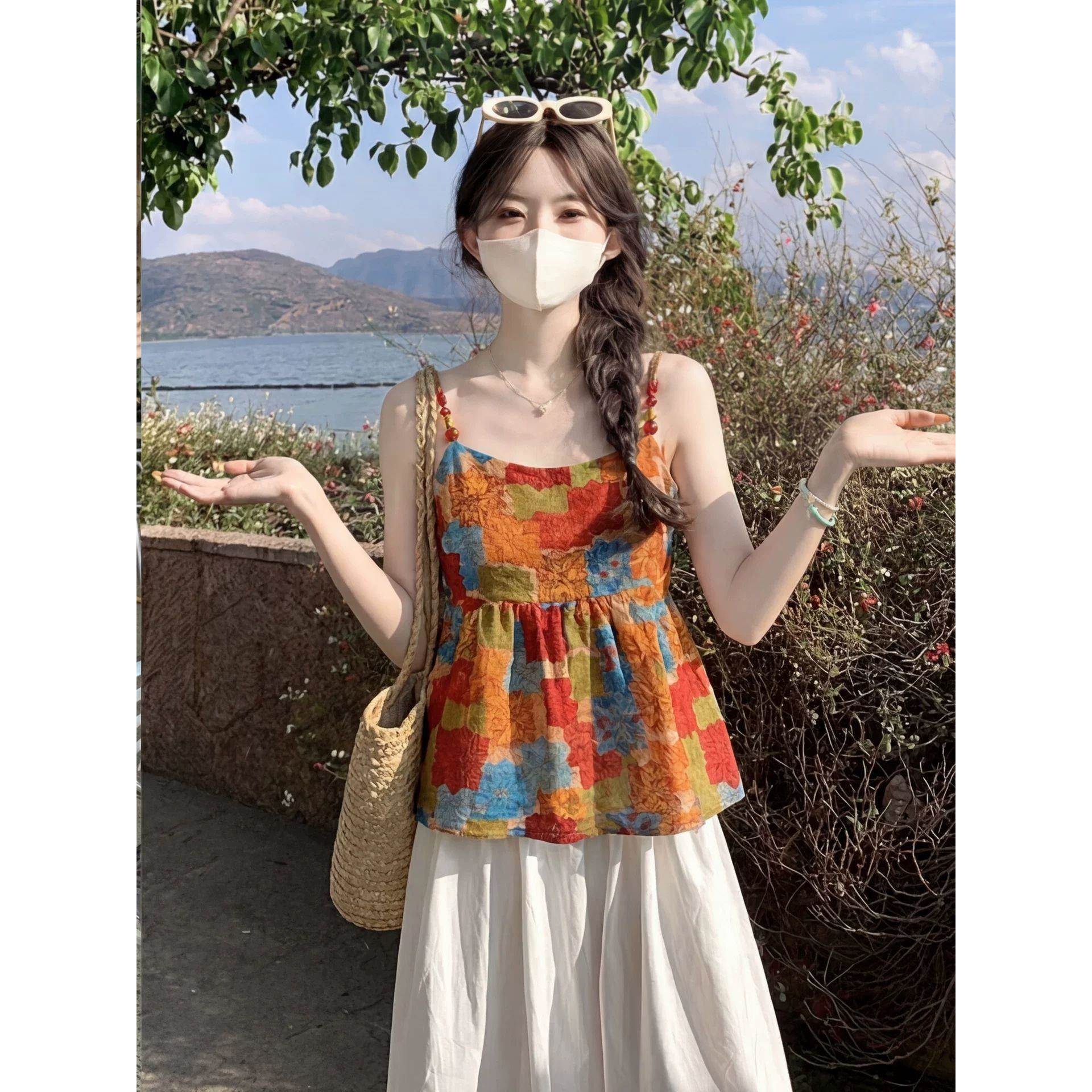 彩色油画印花吊带背心女夏新款外穿多巴胺甜美减龄无袖上衣设计感
