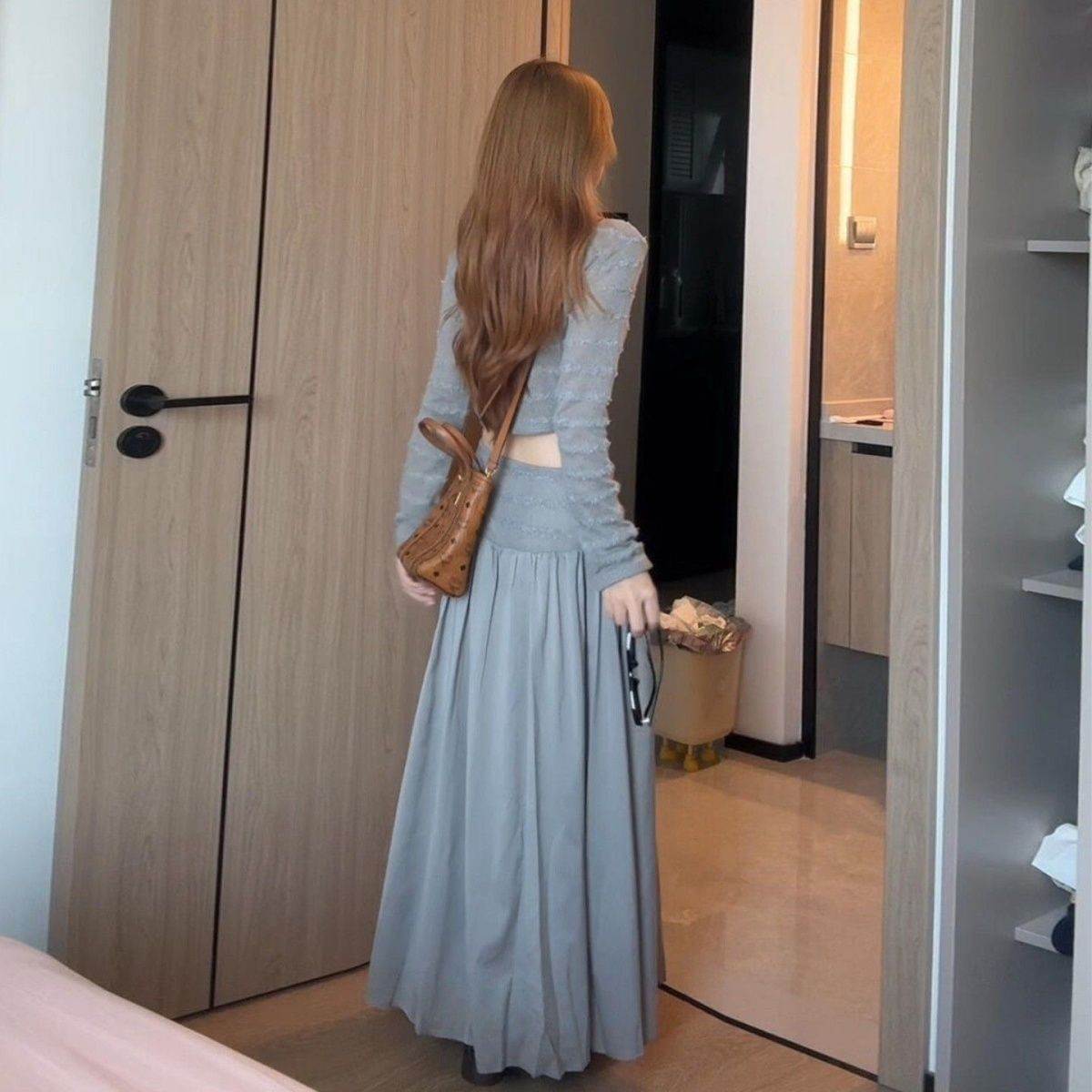 灰色套装长袖针织衫短款开衫女春季半身长裙高腰裙子温柔风两件套