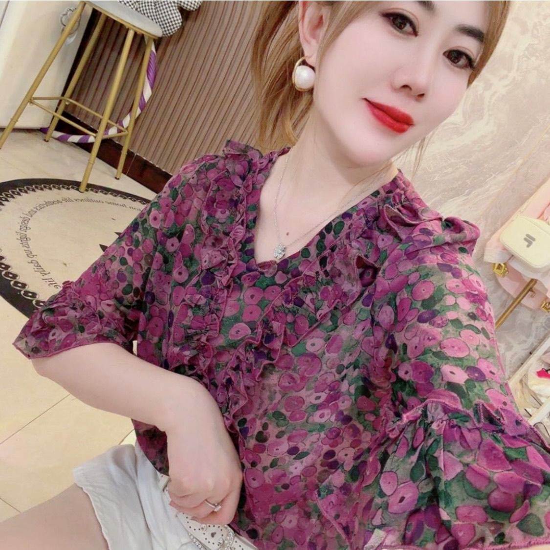 出游季中袖碎花雪纺衫上衣女夏季爆款宽松显瘦遮肚子轻薄超仙洋气