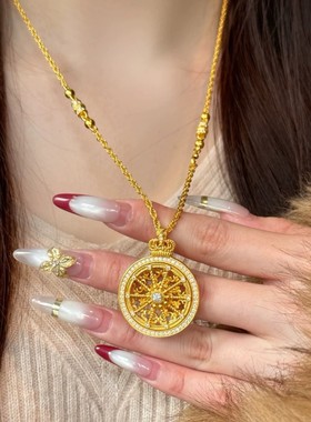 金店同款镶钻皇冠罗盘项链