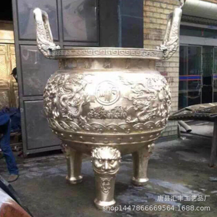 大型青铜鼎司母戊鼎盛千秋