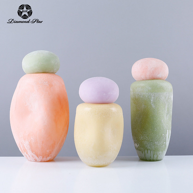 {新品上市} 钻石星玻璃花瓶现代新中式家居工艺花器摆件手工带盖