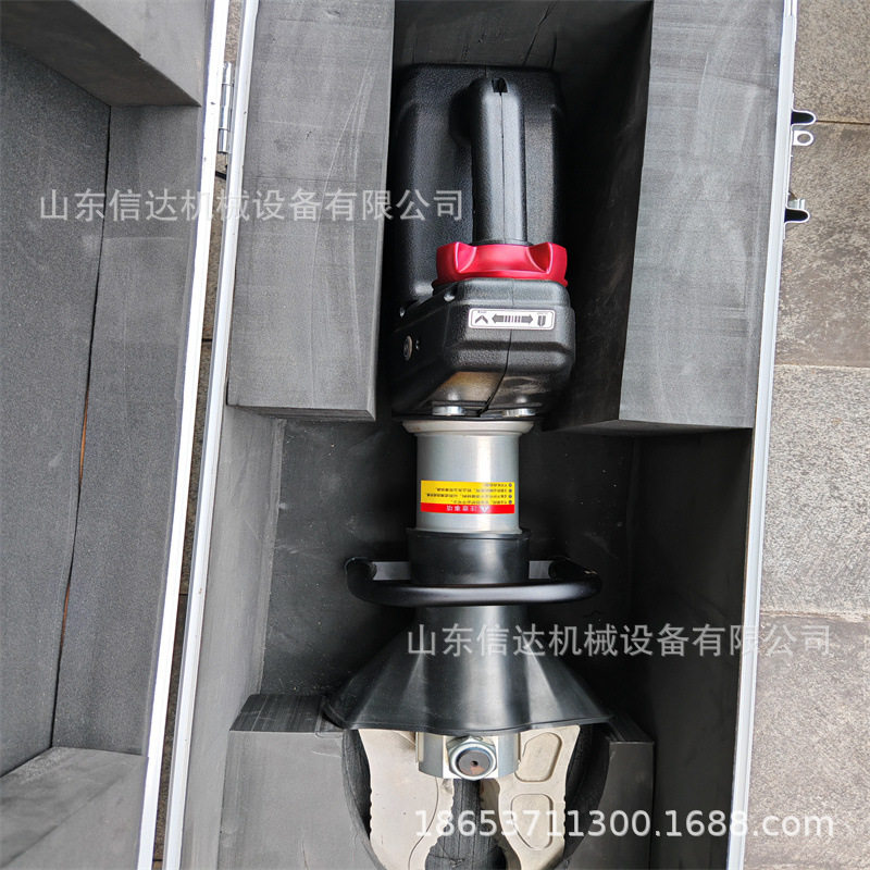 手持式内燃凿岩机 水泥路面破碎镐 石头打眼汽油锤 各类型号齐全