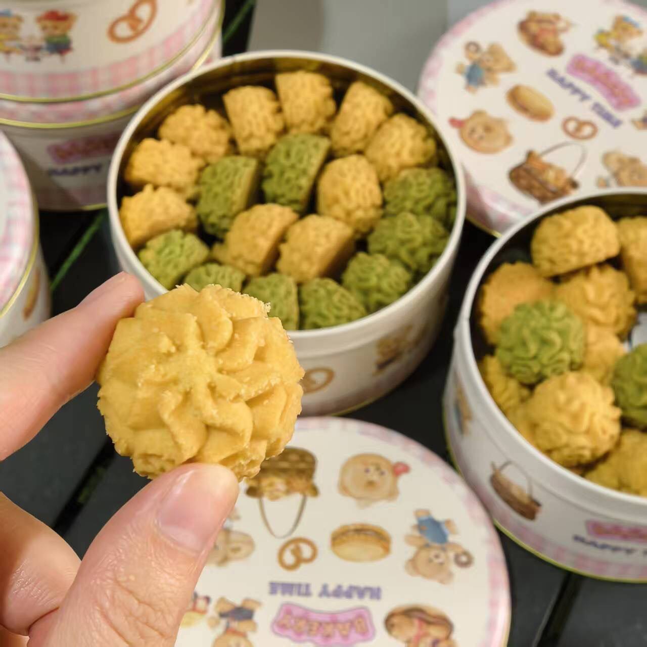 【黄油小熊铁罐发货】小花曲奇饼干休闲港澳风味点心糕点伴手礼