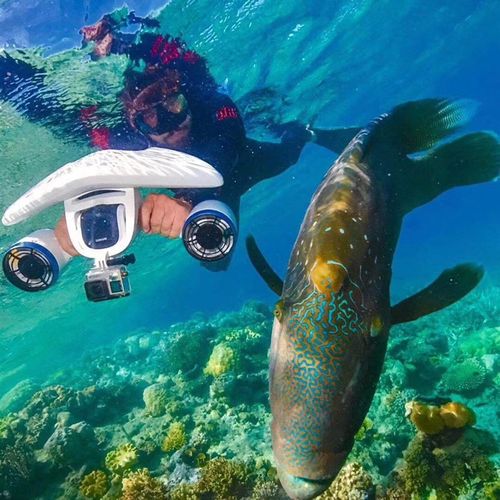 sublue白鲨MIX水下推进器潜水助推器水下拍摄飞行器手持潜水装备