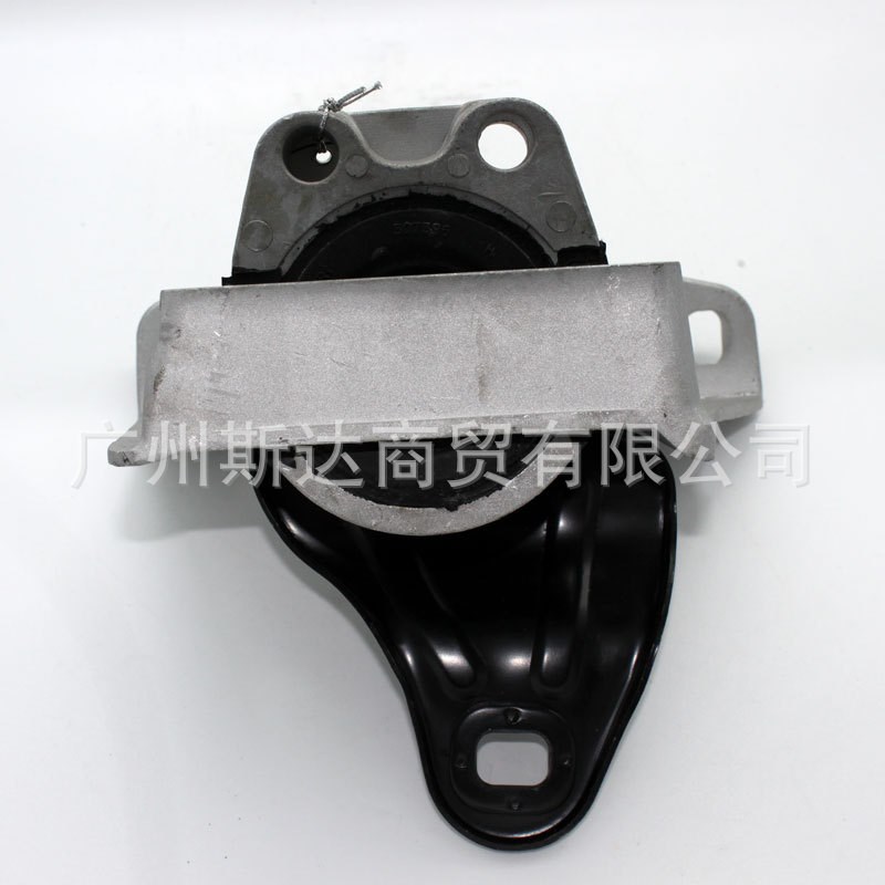 5S4Z-6038-CB 5S43-6038-CB 适用于福特 发动机支架机脚胶