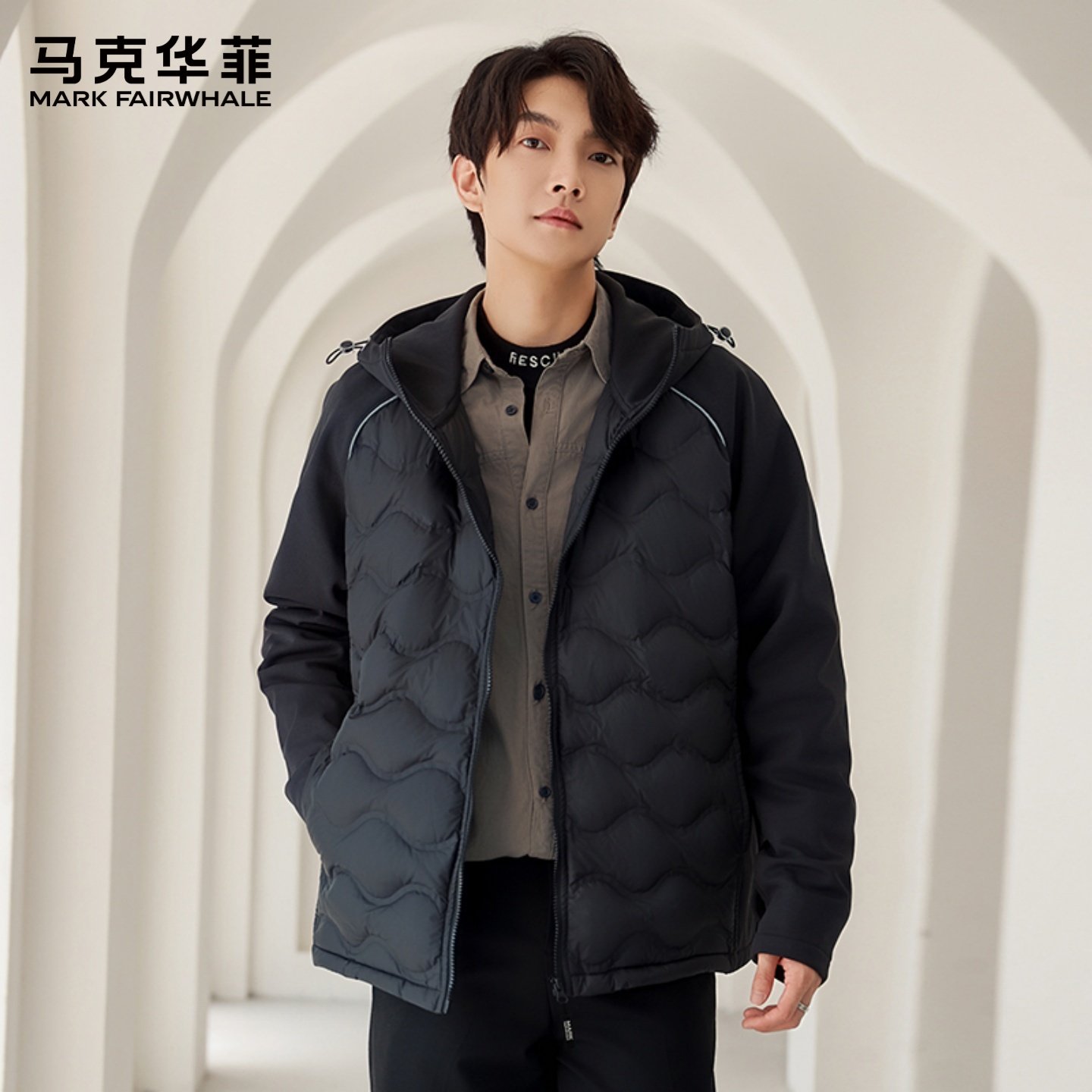 马克华菲连帽轻薄羽绒服男冬季黑羽绒服