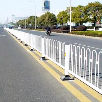 2020东市政京式护栏道路广马路动车行人分隔栏u型市政道机路护栏2