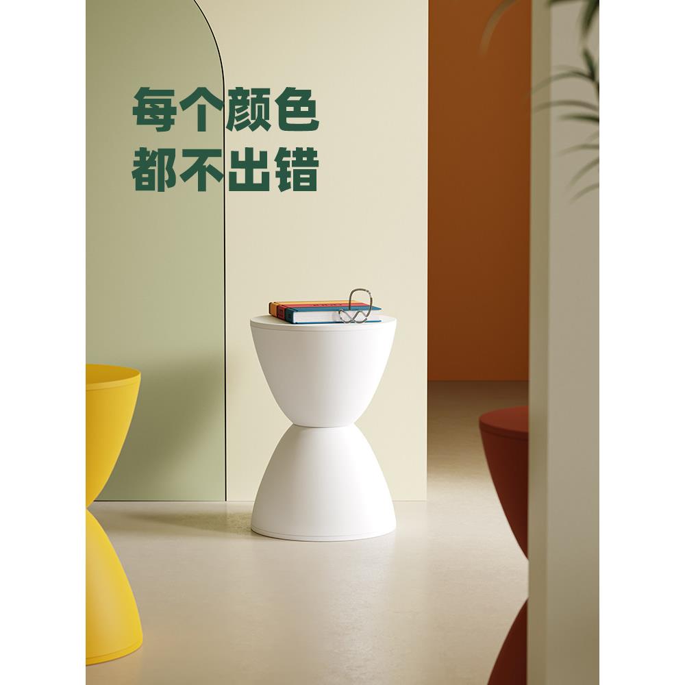 北欧换鞋小凳子进门家用简约客厅板凳儿童矮凳塑料创意简易圆形凳