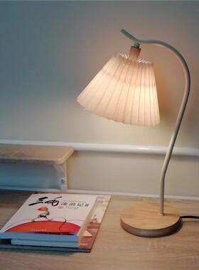 美装式客厅书房卧艺铁饰室台灯床头纸灯笼简阅读T016护眼简约百褶