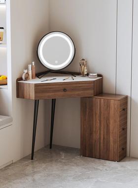 墙角梳妆台主小型转三角形化妆桌卧小室户型卧角化IFH妆台床头柜