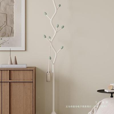 奶油易风挂衣架落地VRI卧室铁艺立挂包入小型式收纳简家用衣帽户